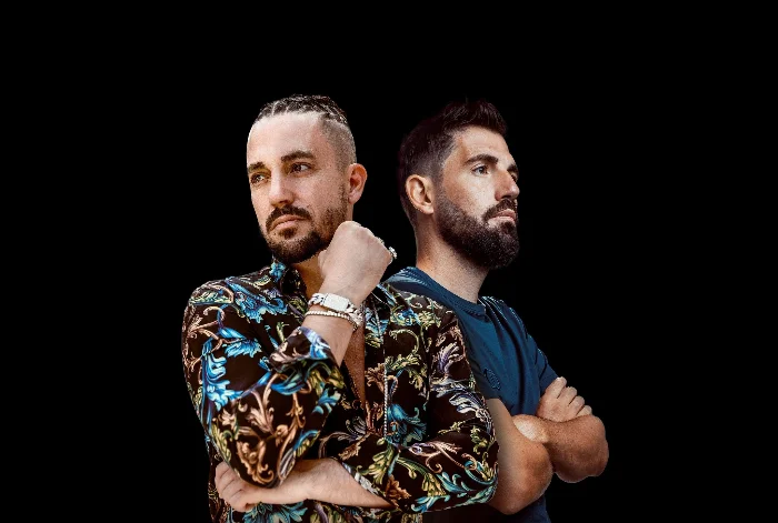 Dimitri Vegas & Like Mike live sets & dj mixes