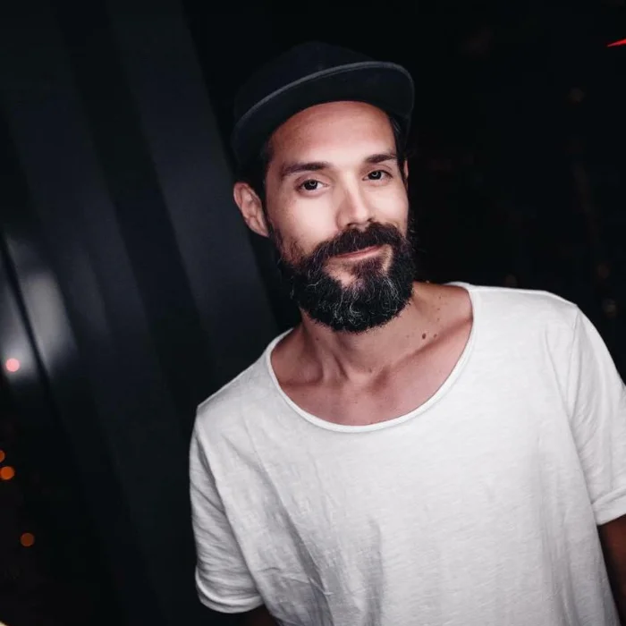 Einmusik live sets & dj mixes