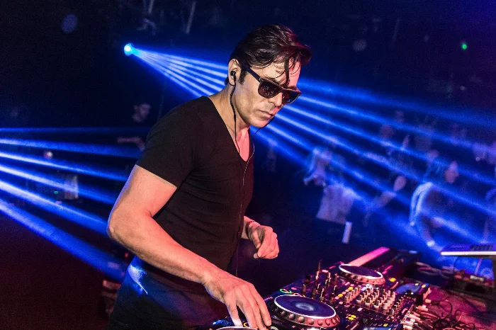Matt Darey live sets & dj mixes